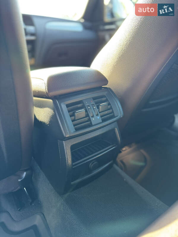 Внедорожник / Кроссовер BMW X3 2016 в Новояворовске фото 15 Внедорожник / Кроссовер BMW X3 2016 в Новояворовске