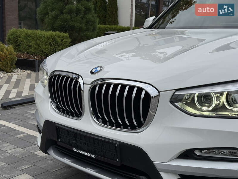 Внедорожник / Кроссовер BMW X3 2018 в Ужгороде