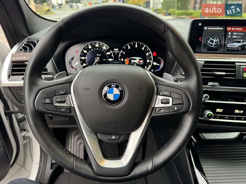 Внедорожник / Кроссовер BMW X3 2018 в Ужгороде