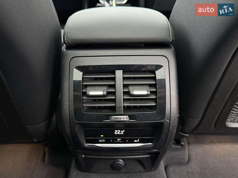 Внедорожник / Кроссовер BMW X3 2018 в Ужгороде