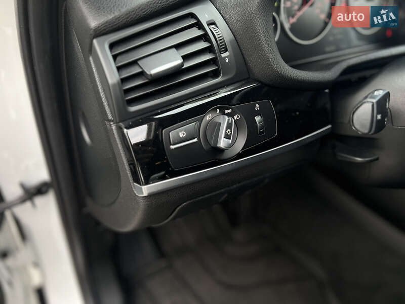 Внедорожник / Кроссовер BMW X3 2017 в Киеве