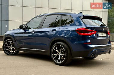 Внедорожник / Кроссовер BMW X3 2017 в 