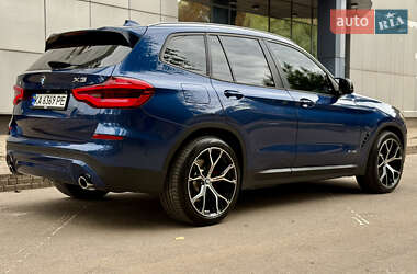 Внедорожник / Кроссовер BMW X3 2017 в 