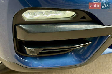 Внедорожник / Кроссовер BMW X3 2017 в 