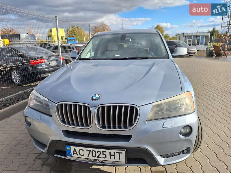 BMW X3 2011