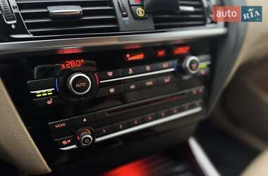 Внедорожник / Кроссовер BMW X3 2015 в 