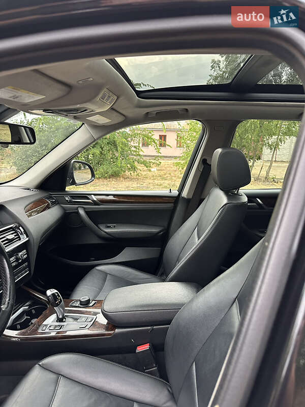 Внедорожник / Кроссовер BMW X3 2014 в Николаеве