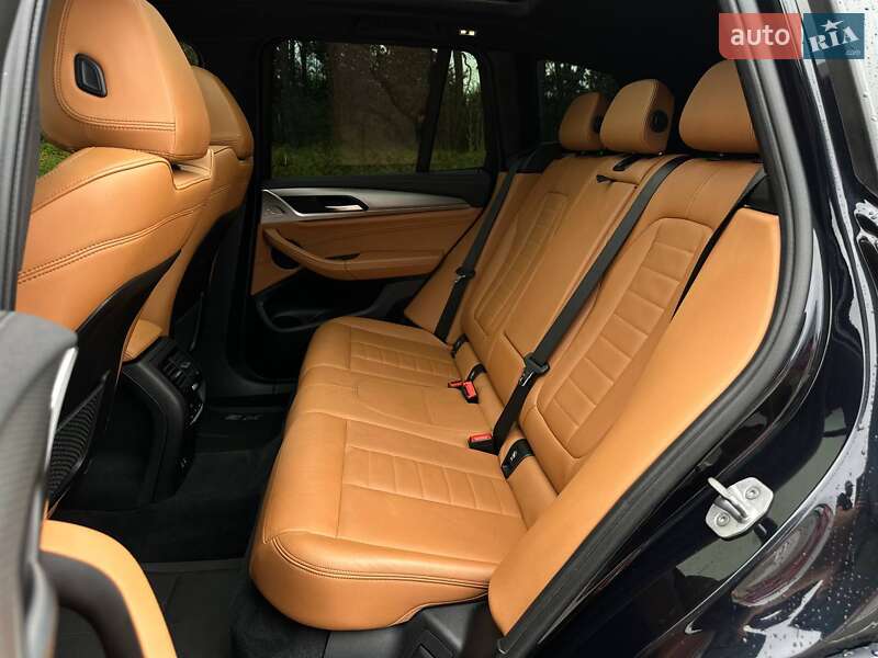 Внедорожник / Кроссовер BMW X3 2019 в Киеве