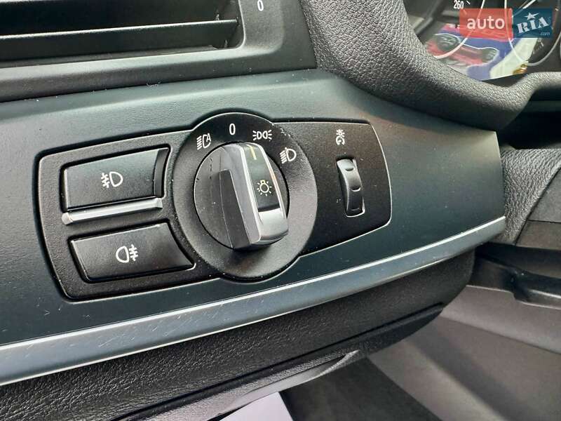 Позашляховик / Кросовер BMW X3 2012 в Львові фото 14 Позашляховик / Кросовер BMW X3 2012 в Львові