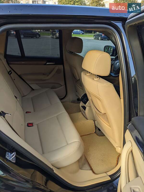 Внедорожник / Кроссовер BMW X3 2014 в Луцке