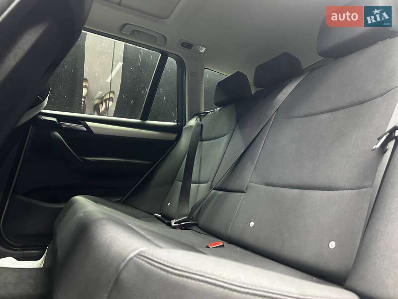 Позашляховик / Кросовер BMW X3 2012 в Чернівцях