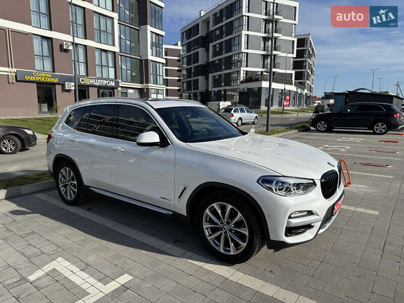 Внедорожник / Кроссовер BMW X3 2018 в Львове
