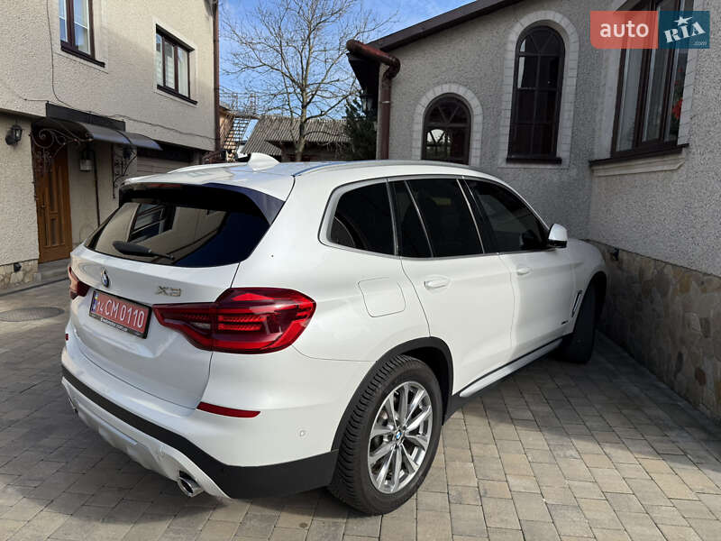 Внедорожник / Кроссовер BMW X3 2018 в Львове