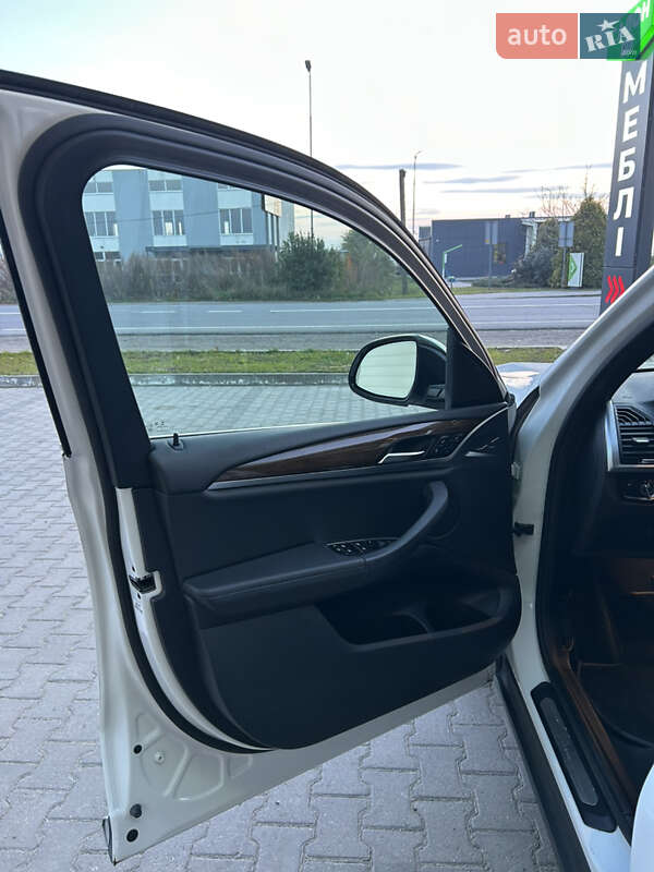 Внедорожник / Кроссовер BMW X3 2018 в Снятине фото 23 Внедорожник / Кроссовер BMW X3 2018 в Снятине
