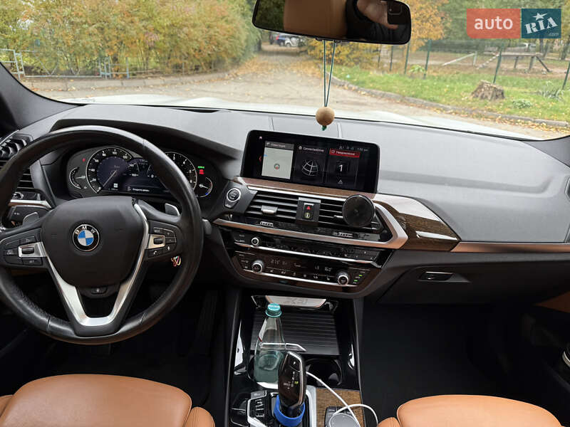 Позашляховик / Кросовер BMW X3 2018 в Києві фото 14 Позашляховик / Кросовер BMW X3 2018 в Києві