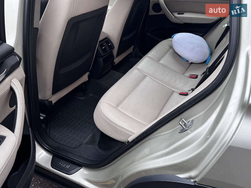 Внедорожник / Кроссовер BMW X3 2013 в Киеве