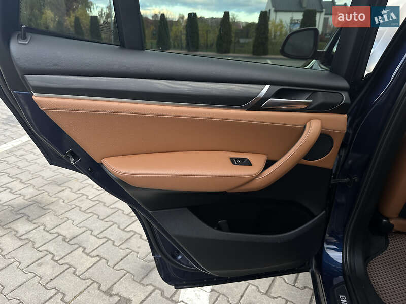 Внедорожник / Кроссовер BMW X3 2014 в Киеве