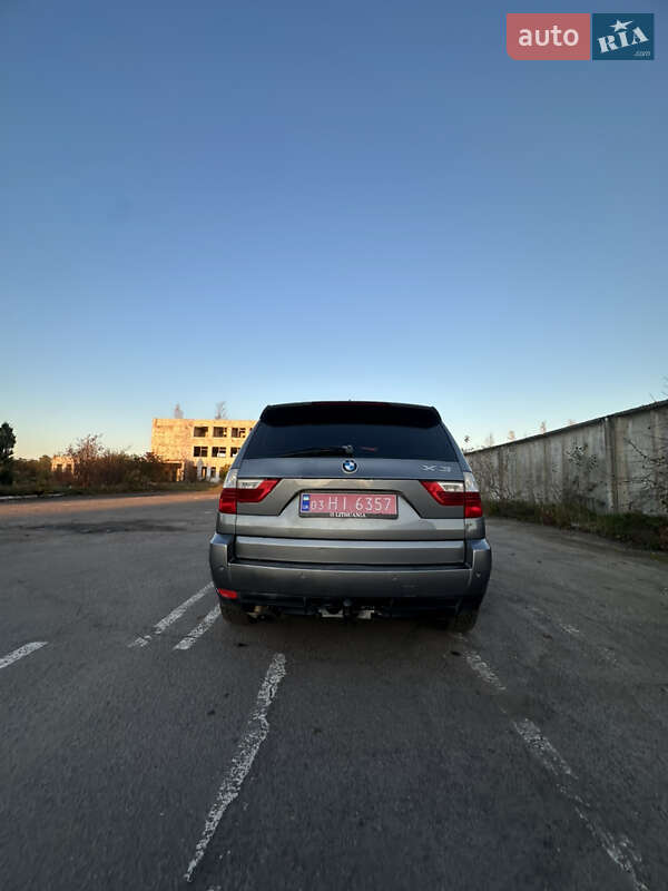 Внедорожник / Кроссовер BMW X3 2009 в Сарнах