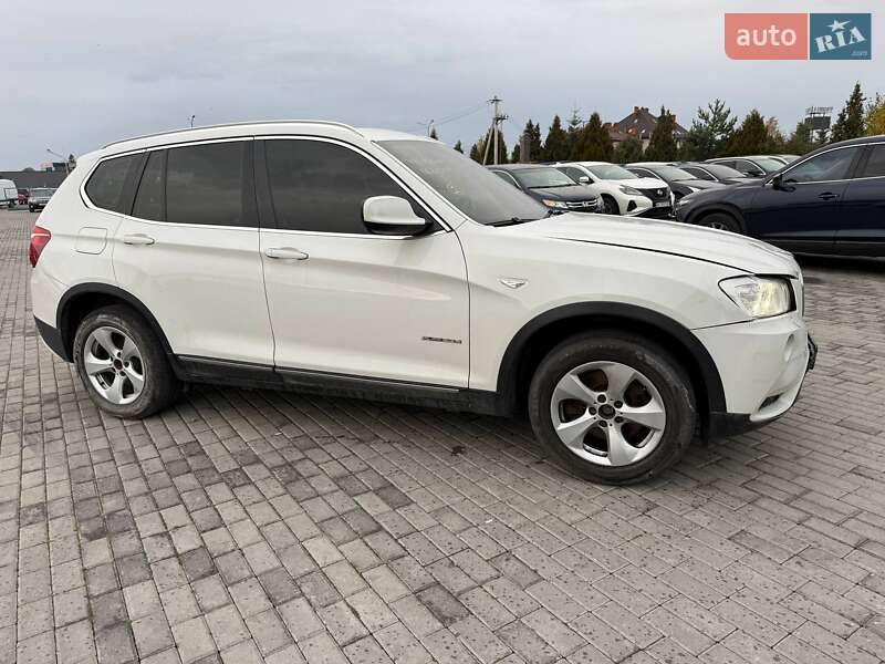 Внедорожник / Кроссовер BMW X3 2014 в Львове