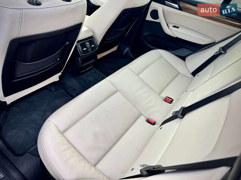 Внедорожник / Кроссовер BMW X3 2013 в Киеве