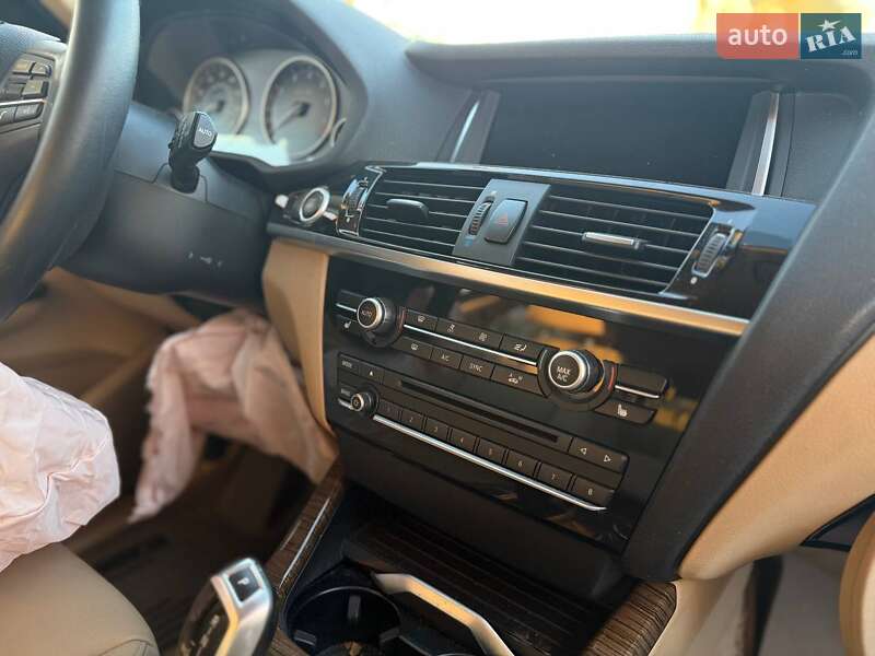 Внедорожник / Кроссовер BMW X3 2015 в Львове