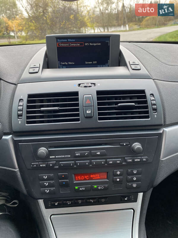 Внедорожник / Кроссовер BMW X3 2005 в Конотопе