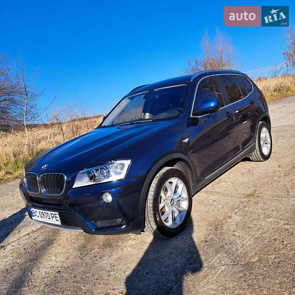 BMW X3 2011