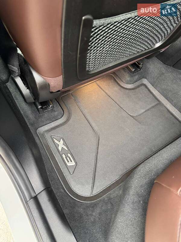 Внедорожник / Кроссовер BMW X3 2017 в Кременчуге