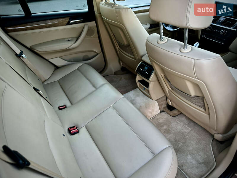 Внедорожник / Кроссовер BMW X3 2013 в Киеве