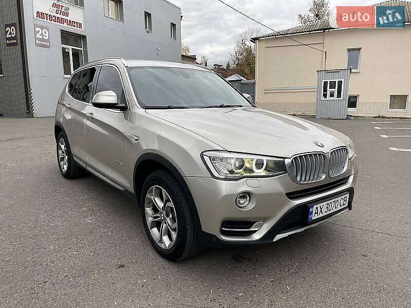 Внедорожник / Кроссовер BMW X3 2014 в Каменском
