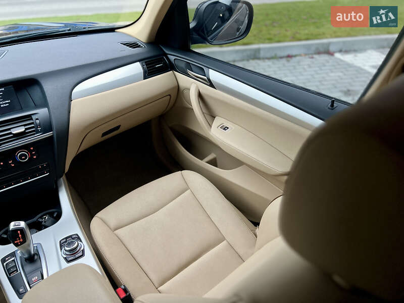 Внедорожник / Кроссовер BMW X3 2013 в Ровно
