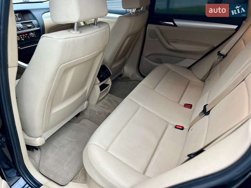 Внедорожник / Кроссовер BMW X3 2013 в Ровно