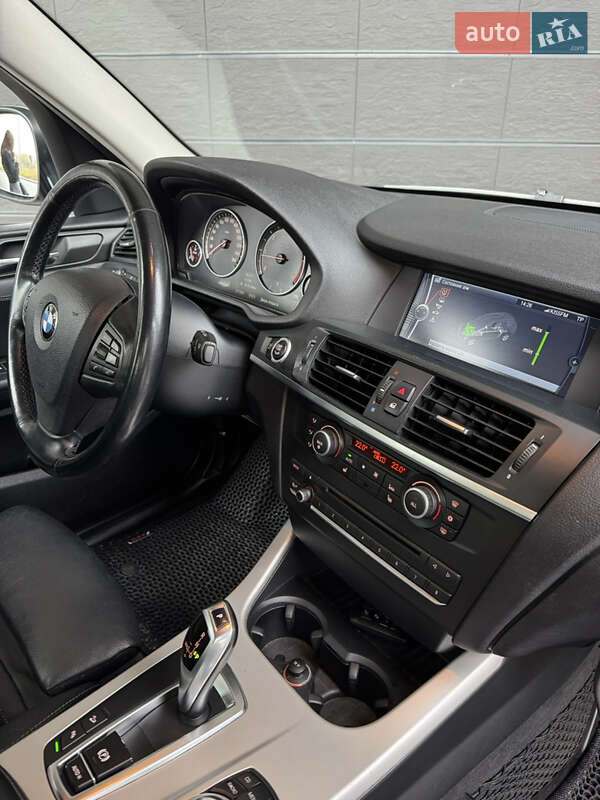 Внедорожник / Кроссовер BMW X3 2012 в Киеве