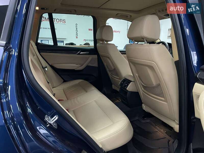 Внедорожник / Кроссовер BMW X3 2017 в Киеве