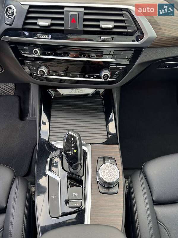 Внедорожник / Кроссовер BMW X3 2018 в Одессе