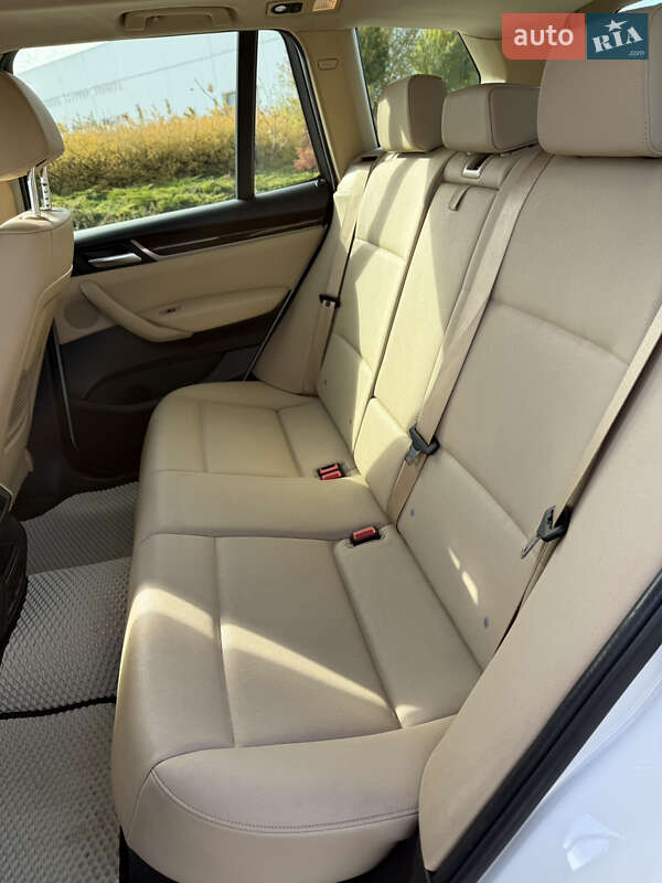 Внедорожник / Кроссовер BMW X3 2016 в Коростене