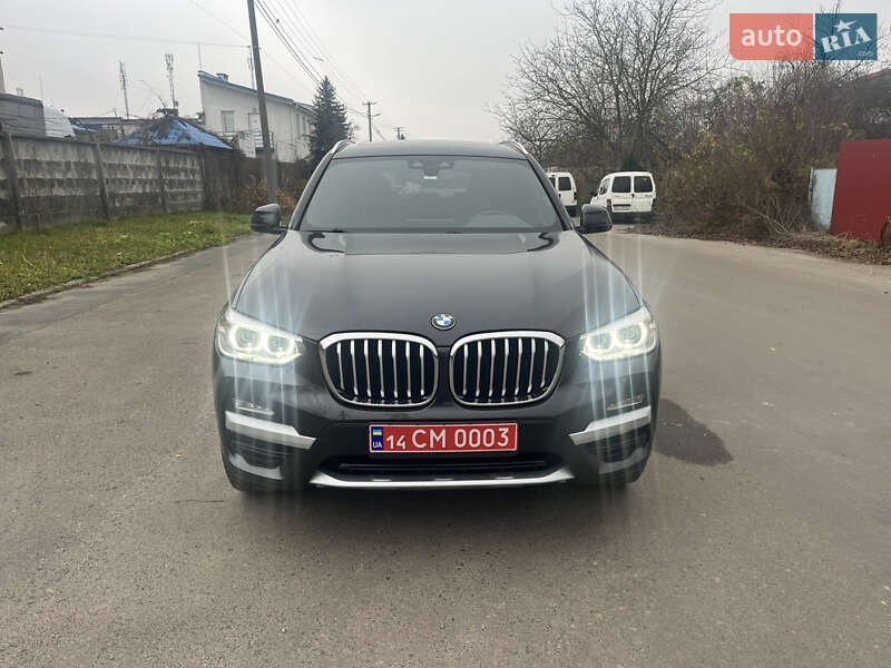 Внедорожник / Кроссовер BMW X3 2019 в Львове