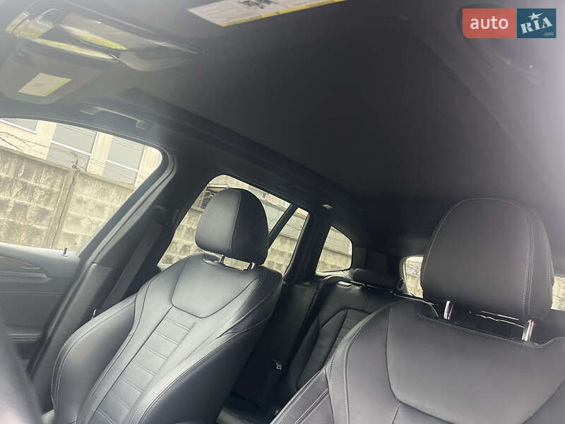 Внедорожник / Кроссовер BMW X3 2019 в Львове