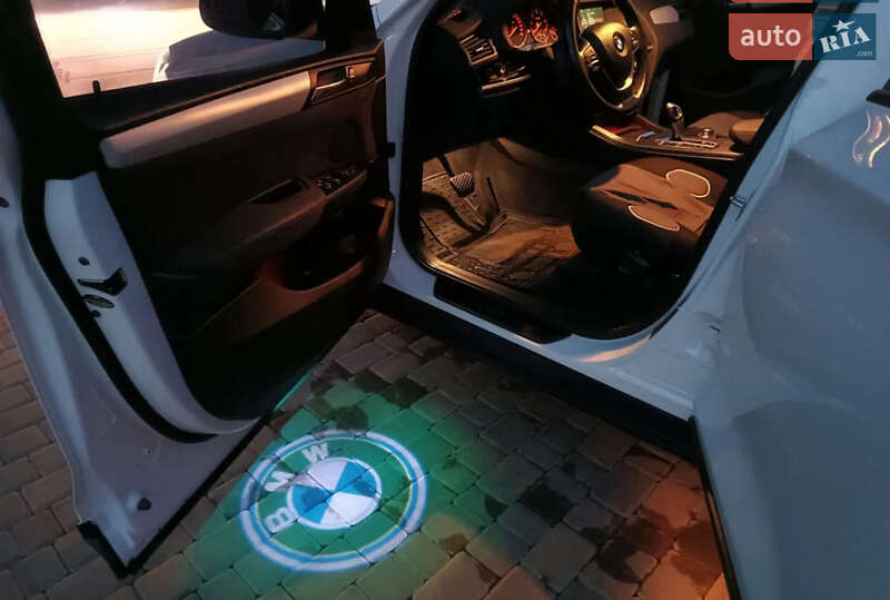 Внедорожник / Кроссовер BMW X3 2014 в Черновцах