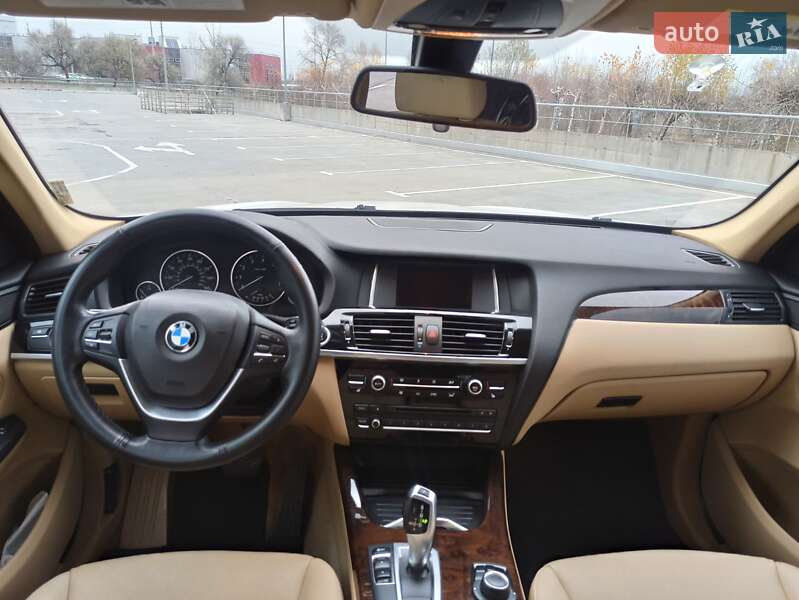 Внедорожник / Кроссовер BMW X3 2014 в Киеве