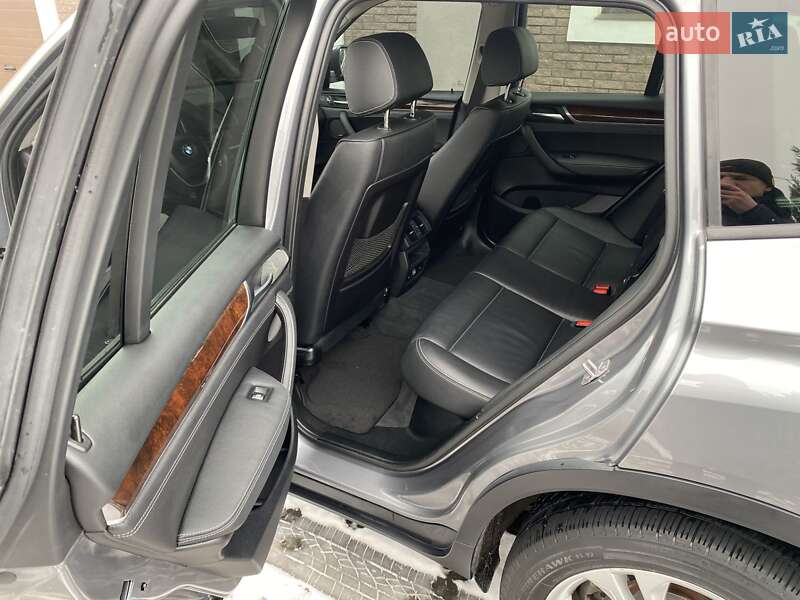 Внедорожник / Кроссовер BMW X3 2015 в Луцке