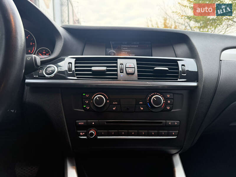 Внедорожник / Кроссовер BMW X3 2011 в Киеве