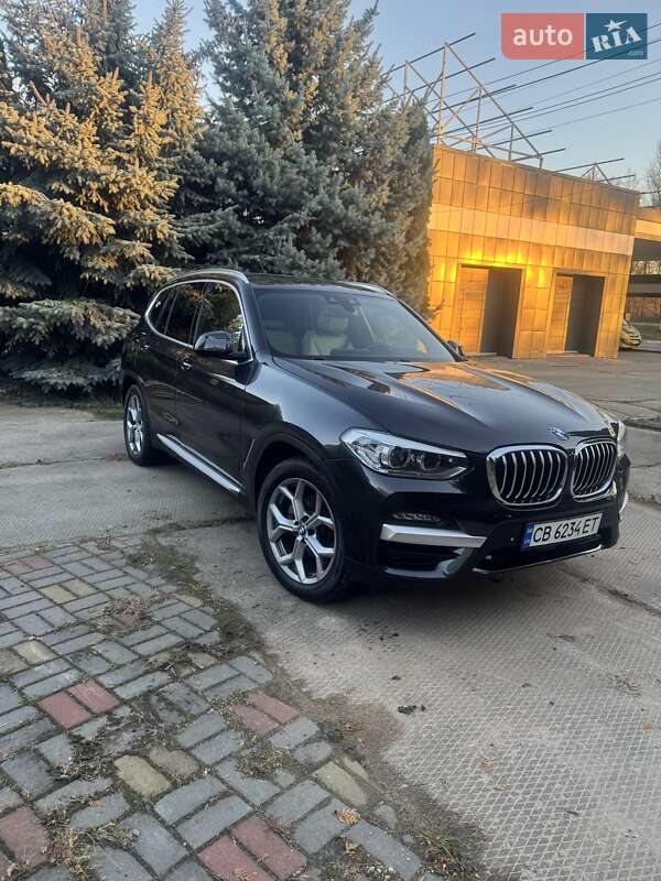 Внедорожник / Кроссовер BMW X3 2020 в Киеве