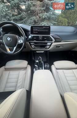 Внедорожник / Кроссовер BMW X3 2020 в Киеве