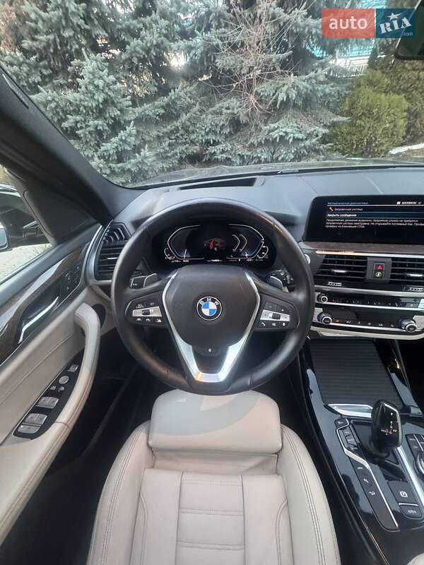 Внедорожник / Кроссовер BMW X3 2020 в Киеве
