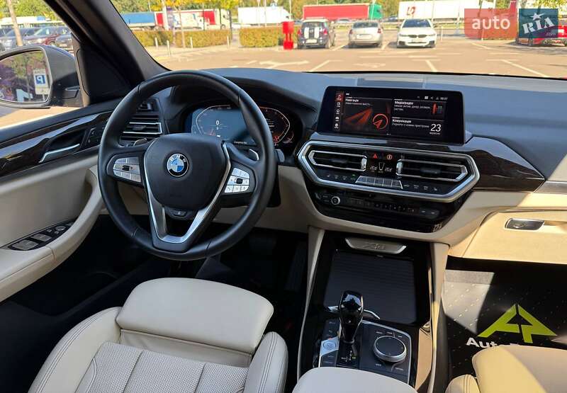 Внедорожник / Кроссовер BMW X3 2022 в Киеве