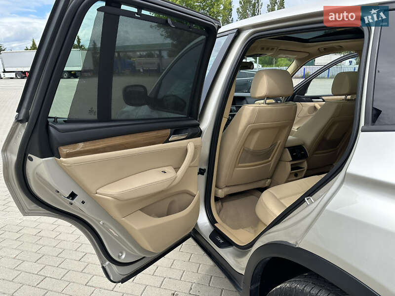 Внедорожник / Кроссовер BMW X3 2013 в Ковеле