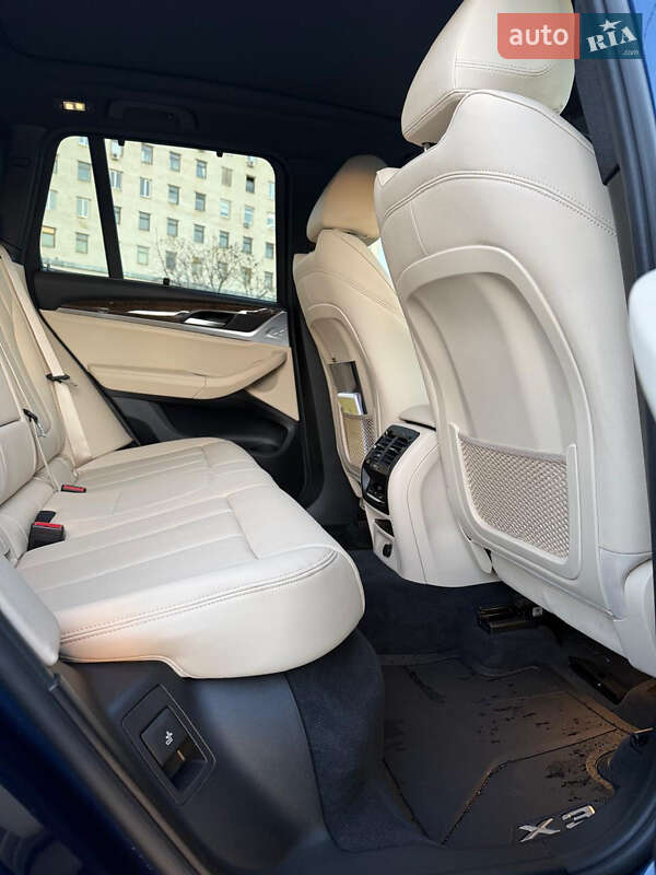 Позашляховик / Кросовер BMW X3 2019 в Черкасах