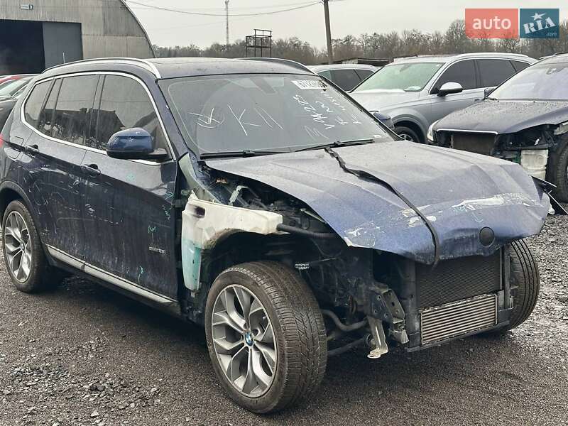 Внедорожник / Кроссовер BMW X3 2017 в Луцке