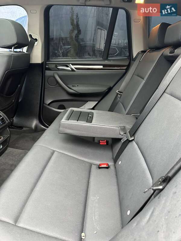 Внедорожник / Кроссовер BMW X3 2017 в Луцке